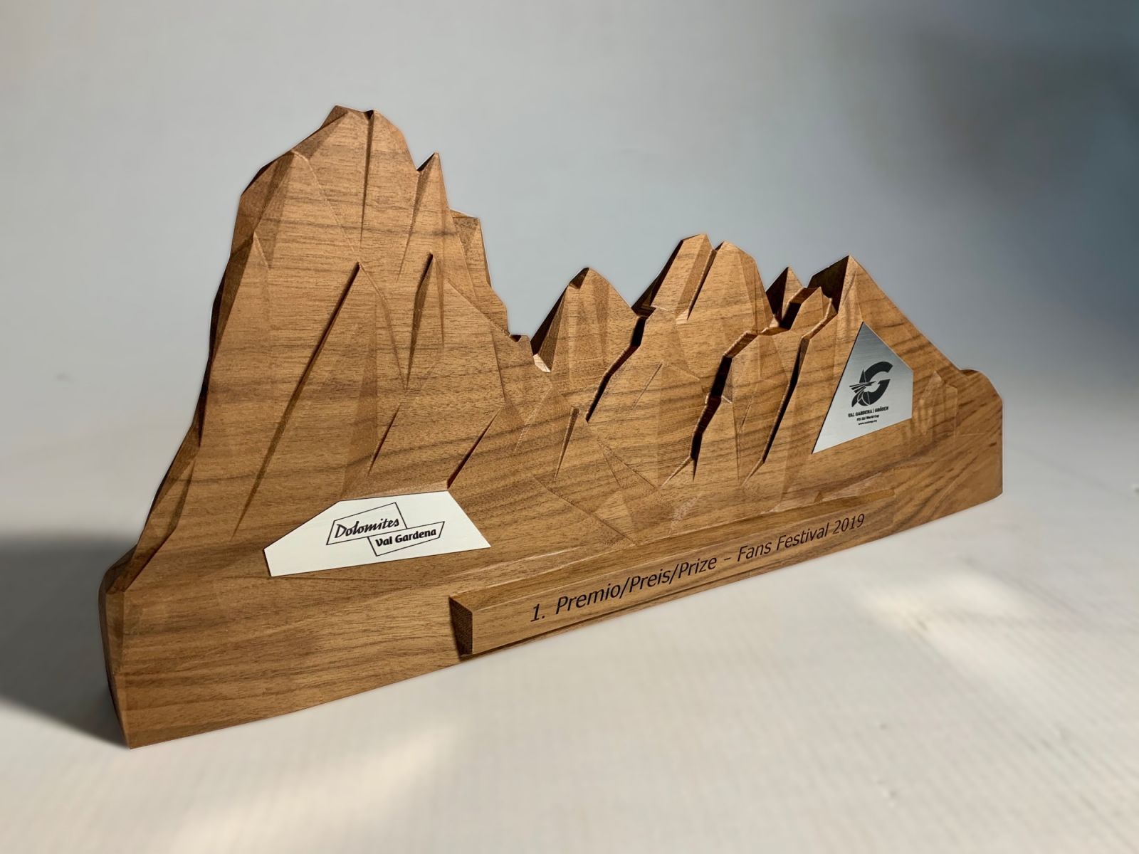 Dolomites Val Gardena - 3D Wood three dimensional thinking