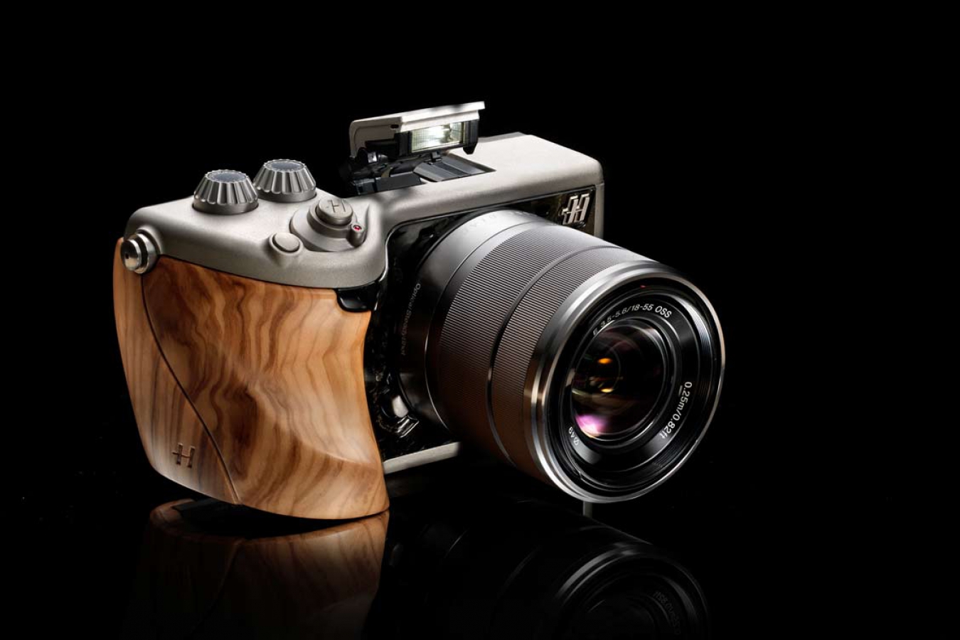 Hasselblad - 3D Wood three dimensional thinking