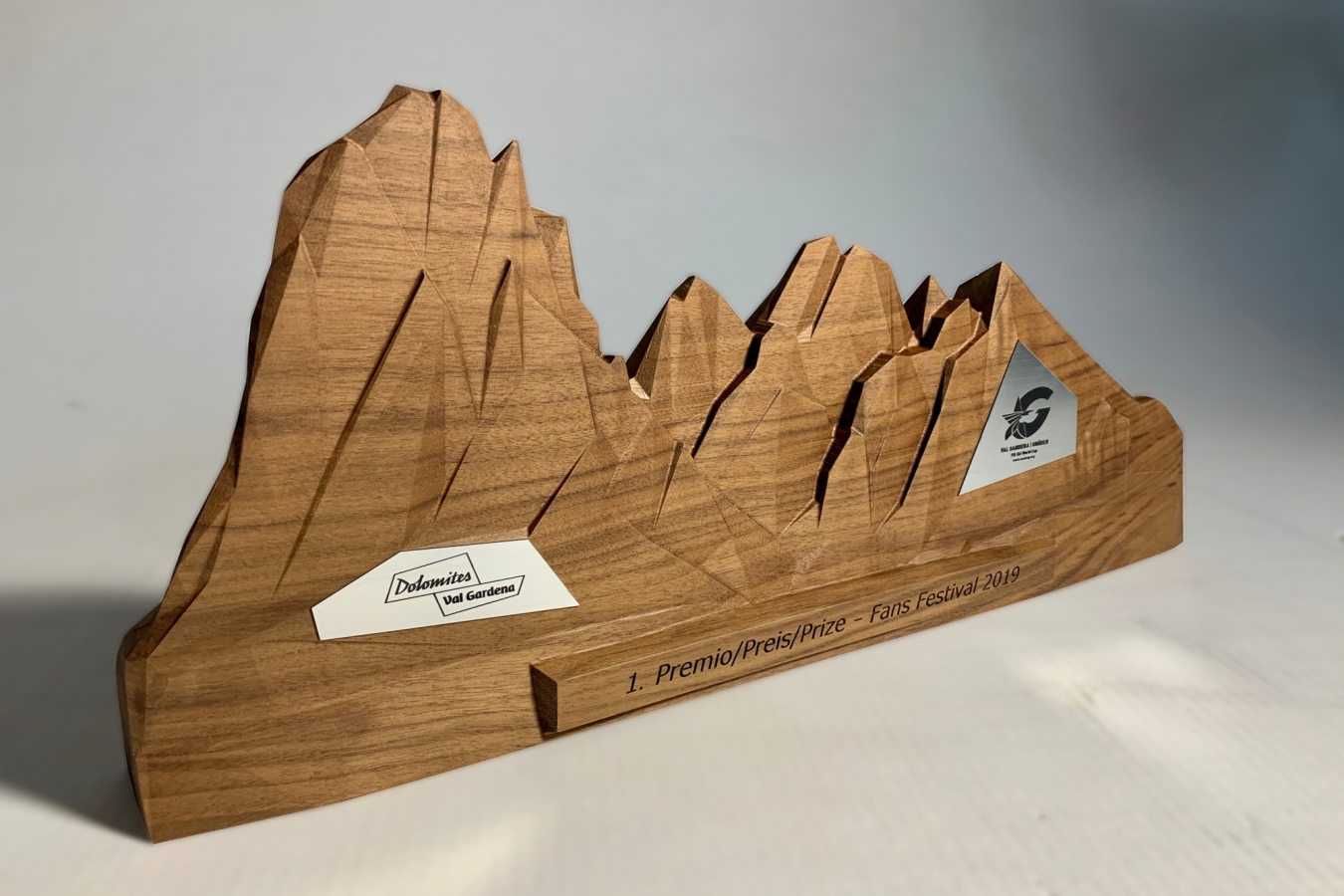 Dolomites Val Gardena - 3D Wood three dimensional thinking